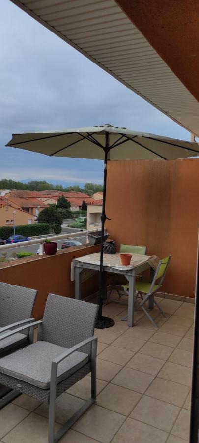 Appartement avec grande terrasse à 15 mn de la mer Saint-Estève Extérieur photo