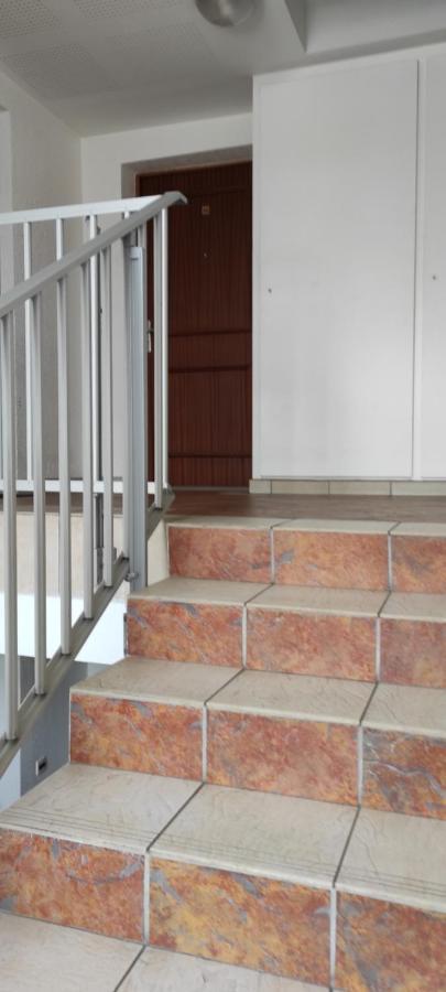 Appartement avec grande terrasse à 15 mn de la mer Saint-Estève Extérieur photo